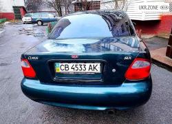 Седан Kia Clarus II 1999 у Чернігові