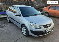 Седан Kia Rio 2005 в Черкассах