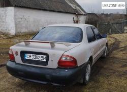 Седан Kia Clarus 1998 у Чернігові