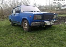 Седан ВАЗ (LADA) 2107 I 1999 в Снятыне