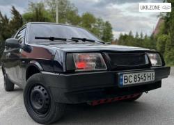 Хэтчбек 3 двери ВАЗ (LADA) 2108 I 1990 в Львове