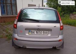 Хэтчбек 5 дверей ВАЗ (LADA) Kalina I 2007 в Славуте