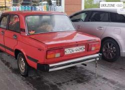 Седан ВАЗ (LADA) 2105 I 1992 в Сторожинце