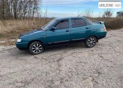 Седан ВАЗ (LADA) 2110 I 2001 в Харькове