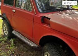 Внедорожник 3 двери ВАЗ (LADA) 2121 (4x4) I 1989 в Киеве