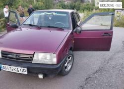 Хетчбек 5 дверей ВАЗ (LADA) 2109 I 2001 у Краматорську