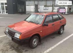 Хэтчбек 5 дверей ВАЗ (LADA) 2109 I 1992 в Черновцах