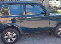 Внедорожник 3 двери ВАЗ (LADA) 2121 (4x4) I Рестайлинг 2010 в Вараше
