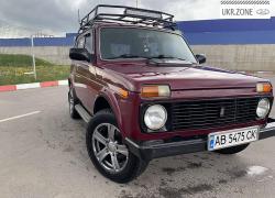 Позашляховик 3 двері ВАЗ (LADA) 2121 (4x4) I Рестайлінг 2002 у Вінниці