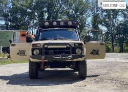 Внедорожник 3 двери ВАЗ (LADA) 2121 (4x4) I 1983 в Киеве