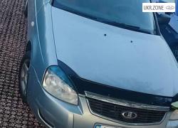 Седан ВАЗ (LADA) Priora I 2007 в Софиевской Борщаговке