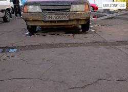 Хэтчбек 3 двери ВАЗ (LADA) 2108 I 1993 в Одессе