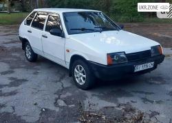 Хэтчбек 5 дверей ВАЗ (LADA) 2109 I 1987 в Киеве