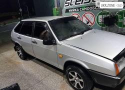 Хэтчбек 5 дверей ВАЗ (LADA) 2109 I 2003 в Черновцах