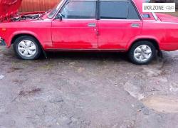 Седан ВАЗ (LADA) 2105 I 1983 в Ровно