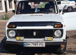 Внедорожник 3 двери ВАЗ (LADA) 2121 (4x4) I Рестайлинг 2001 в Подольске