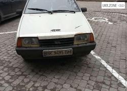 Хэтчбек 5 дверей ВАЗ (LADA) 2109 I 1995 в Ровно