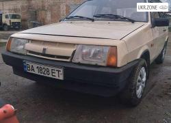 Хэтчбек 3 двери ВАЗ (LADA) 2108 I 1985 в Кропивни́цком