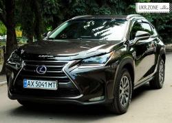 Внедорожник 5 дверей Lexus NX I 2015 в Краснограде