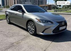 Седан Lexus ES VII 2019 в Черкассах