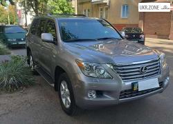 Внедорожник 5 дверей Lexus LX III (570) 2008 в Кременчуге