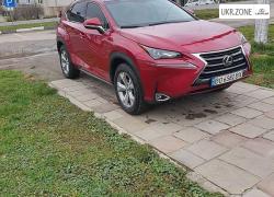 Позашляховик 5 дверей Lexus NX 2017 у Теребовлі