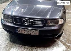 Седан Audi A4 I (B5) 1995 в Ивано-Франковске