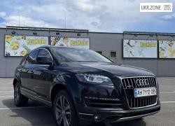 Внедорожник 5 дверей Audi Q7 2015 в Киеве