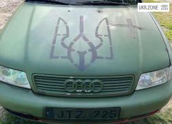 Седан Audi A4 I (B5) 1996 в Харькове