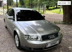 Седан Audi A4 2001 в Глухове