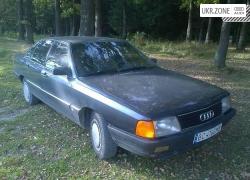 Седан Audi 100 III (C3) 1986 в Львове