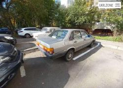 Седан Audi 80 1986 у Львові