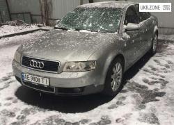 Седан Audi A4 2001 в Днепре
