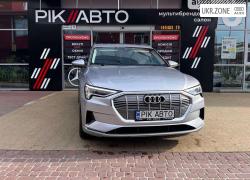 Внедорожник 5 дверей Audi e-tron I 2019 в Львове