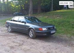 Седан Audi 100 1991 в Рахове