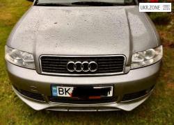 Универсал 5 дверей Audi A4 II (B6) 2002 в Сарнах