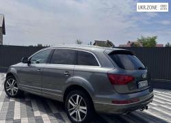 Внедорожник 5 дверей Audi Q7 2015 в Львове