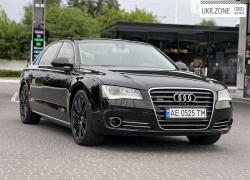 Седан Audi A8 2013 в Днепре