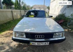 Седан Audi 100 III (C3) 1986 в Владимир-Волынском