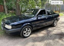 Седан Audi 80 V (B4) 1993 в Ирпени