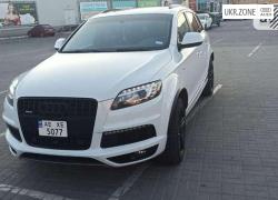 Внедорожник 5 дверей Audi Q7 2015 в Павлограде