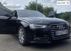 Седан Audi A4 IV (B8) Рестайлінг 2012 у Гайвороні