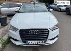 Седан Audi A3 III (8V) 2015 в Харькове