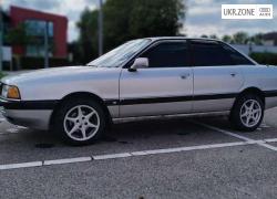 Седан Audi 80 IV (B3) 1990 у Ужгороді