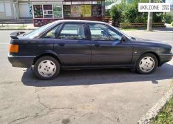 Седан Audi 90 II (B3) 1990 в Умане