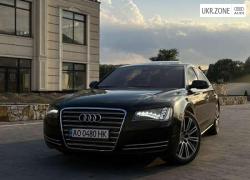 Седан Audi A8 2010 в Хусте
