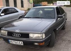 Седан Audi 200 II (C3) 1987 в Бершади
