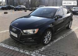 Седан Audi A3 III (8V) 2014 в Киеве
