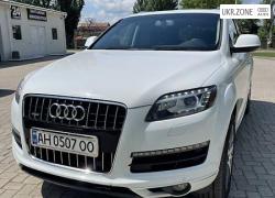 Внедорожник 5 дверей Audi Q7 2015 в Днепре