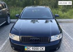 Седан Audi A4 II (B6) 2002 в Львове